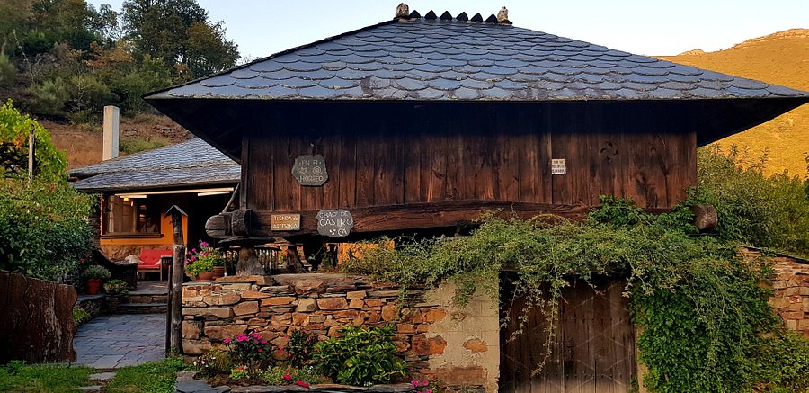 Casa de Aldea Chao de Castro, Turismo Rural de Calidad en Asturias
